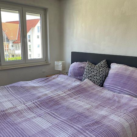 Sonnige 3 Zimmer Wohnung Mit Schoenem Balkon Im Gruenen Reutlingen Exterior foto