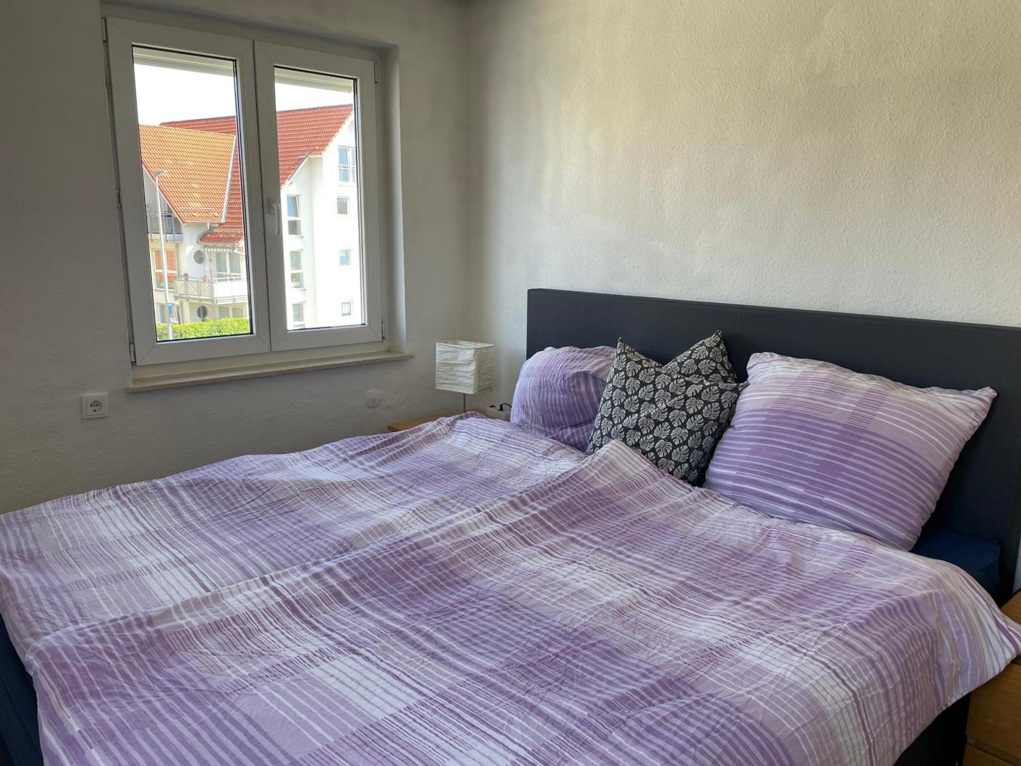 Sonnige 3 Zimmer Wohnung Mit Schoenem Balkon Im Gruenen Reutlingen Exterior foto